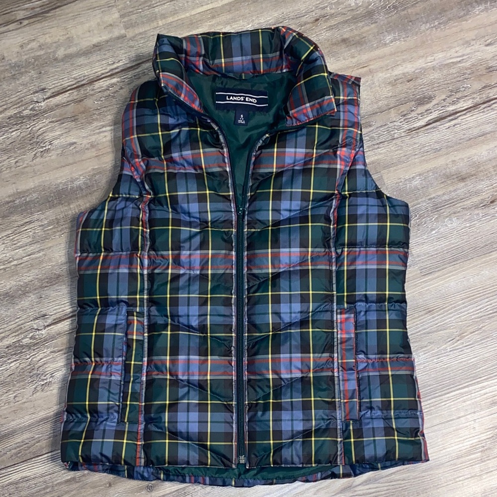 NWOT LANDS END Plaid Puffer Vest S